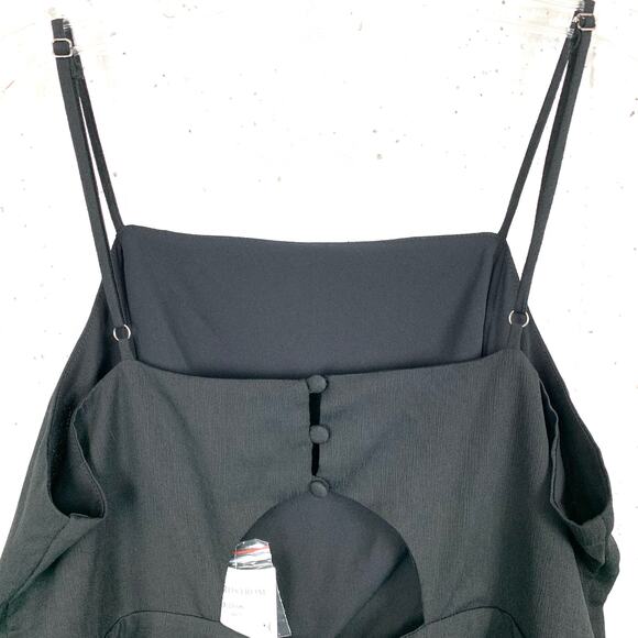 4Sienna Womens Spaghetti Strap Jumpsuit Back Buttons Cutout Black Size Large - Picture 13 of 15